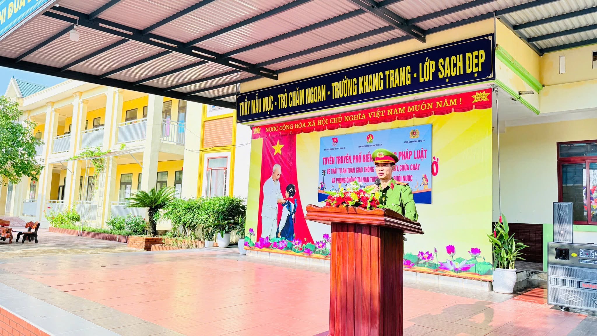 TUYÊN TRUYỀN PHỔ BIẾN GIÁO DỤC PHÁP LUẬT NĂM HỌC 2026 - 2027